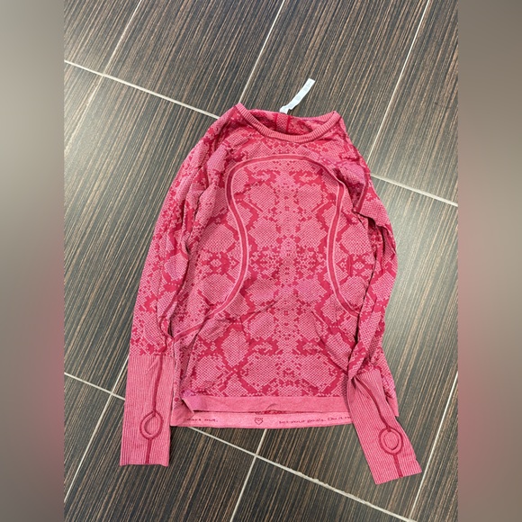 Lululemon Swiftly Tech Snake Print Long Sleeve - Picture 2 of 3